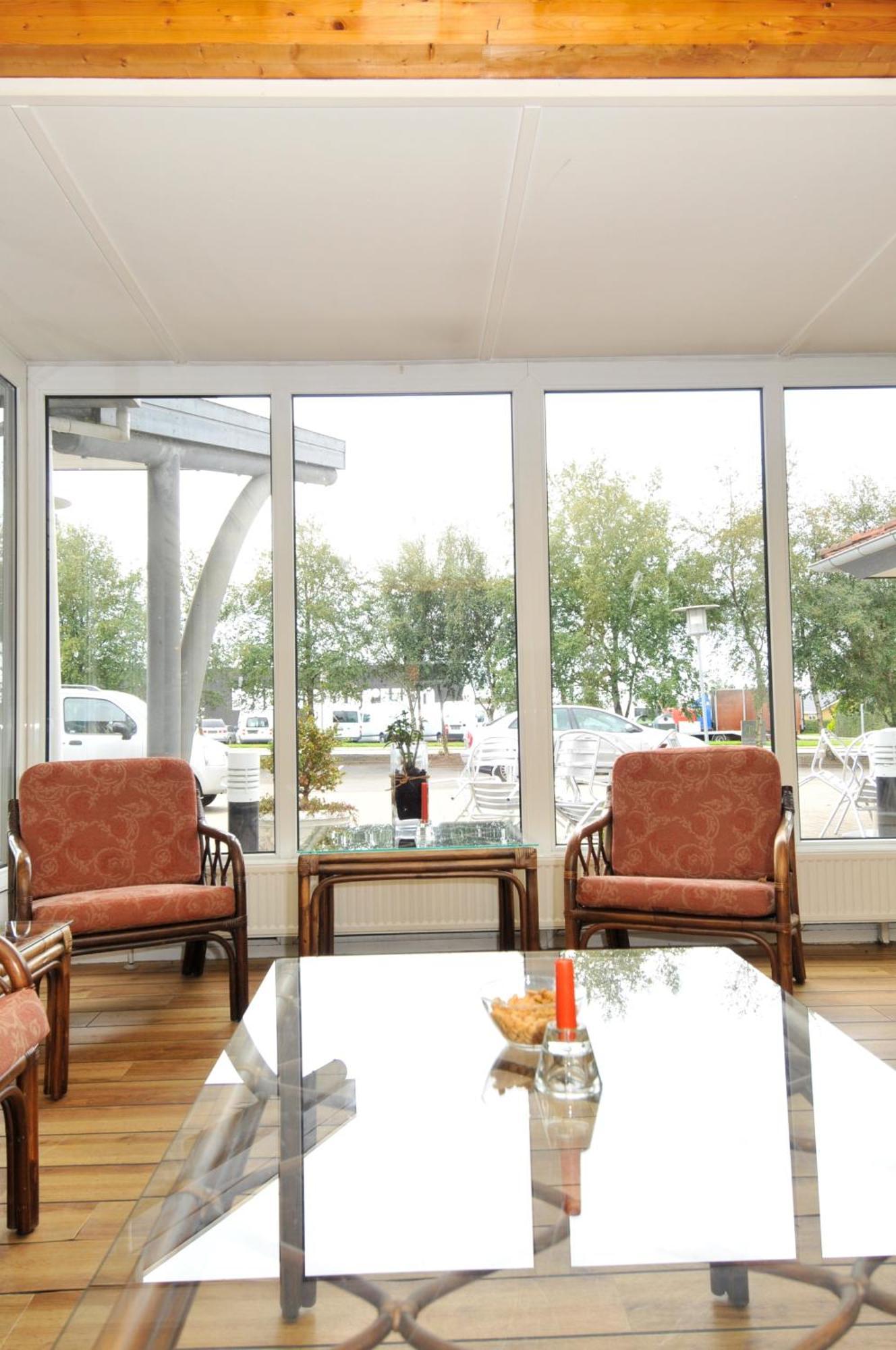 Hotel Lynggaarden Herning Buitenkant foto